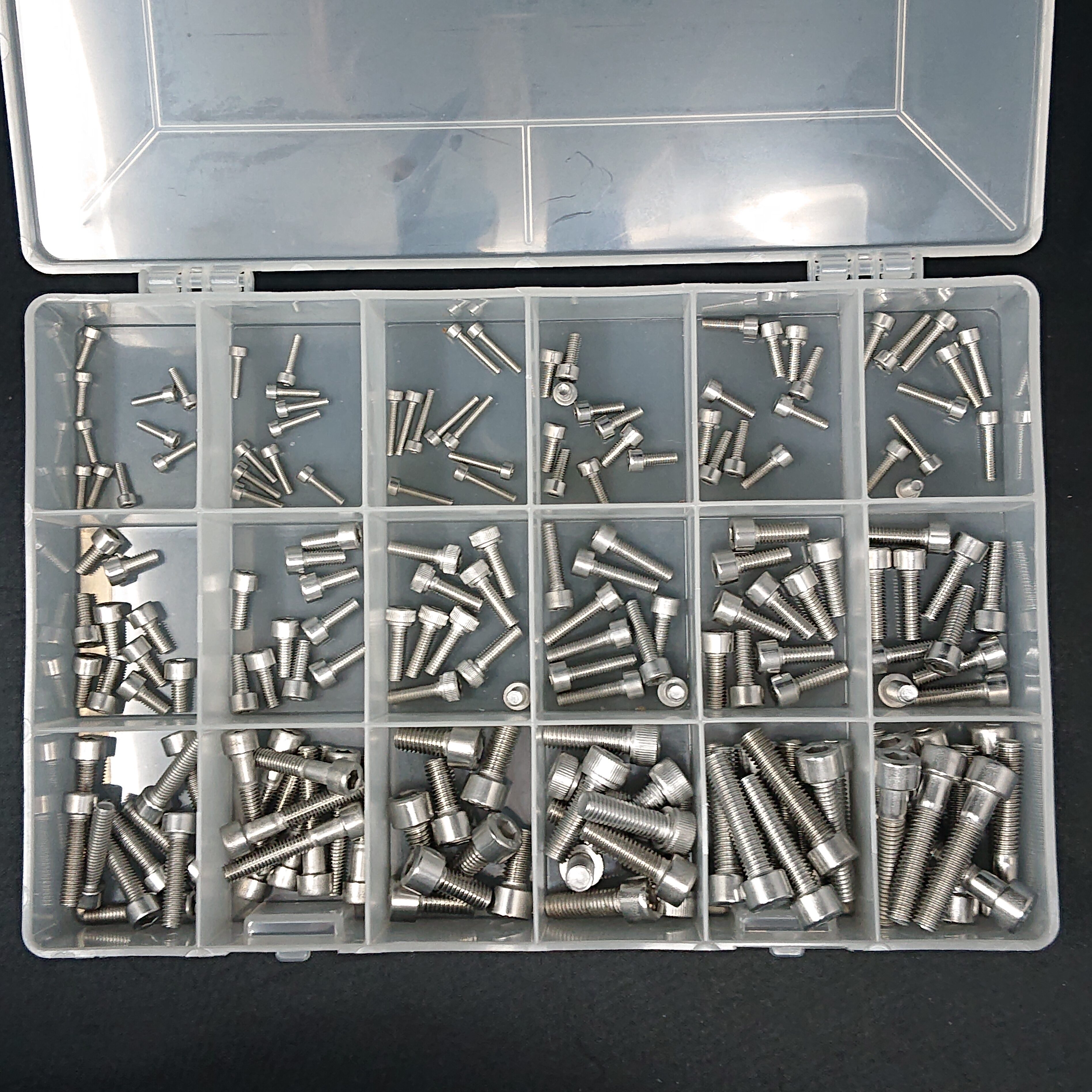 Cap-Head Socket Machine Screw Kit | M3,M4,M5,M6 & M8 | A2-70 Stainless Steel | 180 Pieces - Image 4
